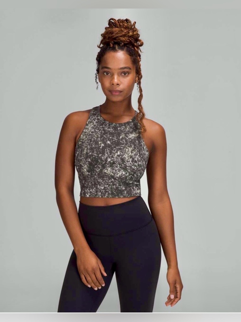 Lululemon Invigorate Training Tank Top
Denim Wash Print White Opal Multi, Size 4
